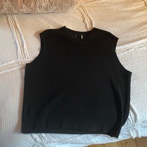 H&M ribbed sweater vest